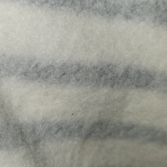 OLD NAVY GRAPHIC HOODIE SWEATSHIRT - Picture 7 of 12